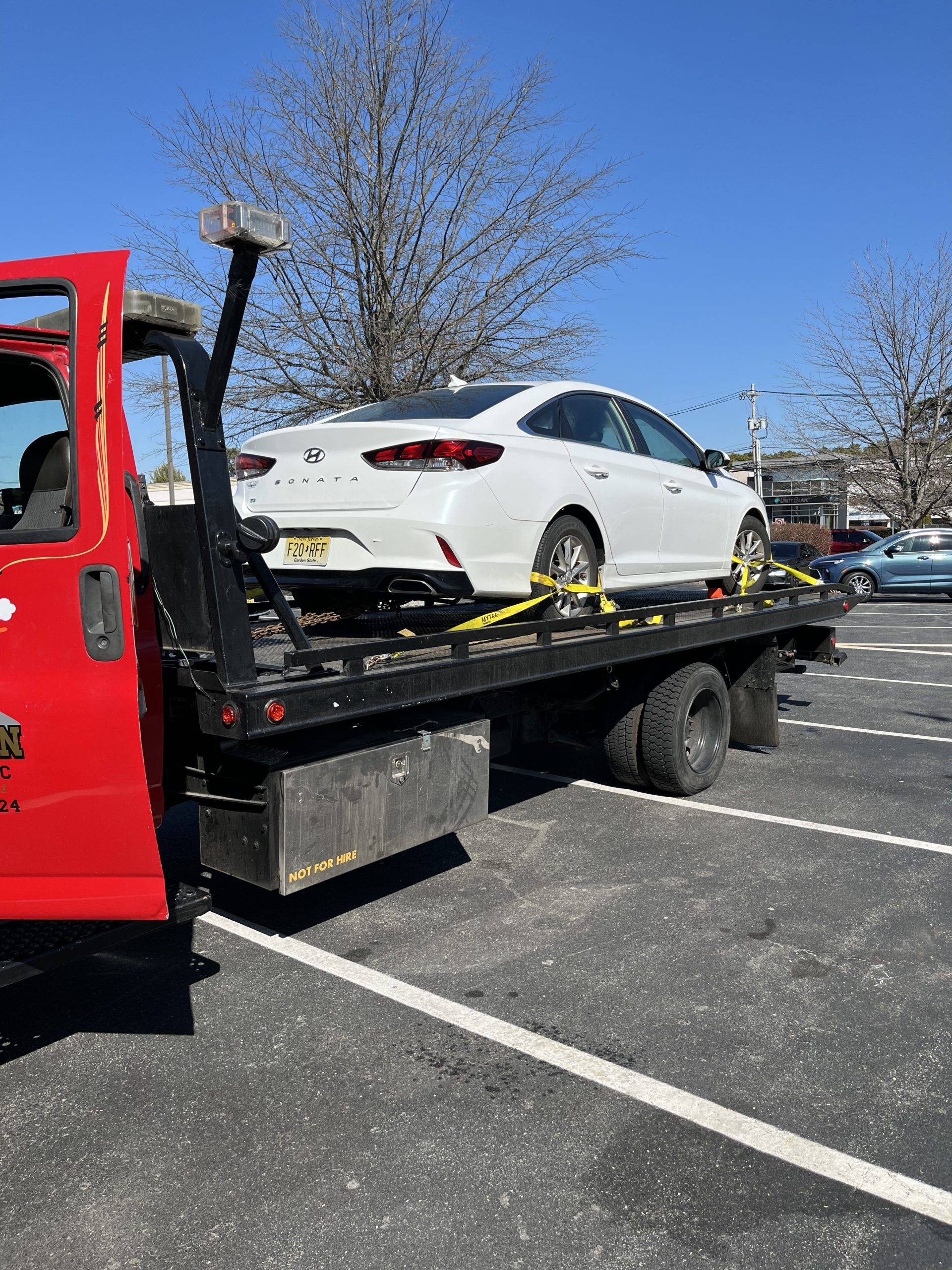 Volcan Towing Pickup